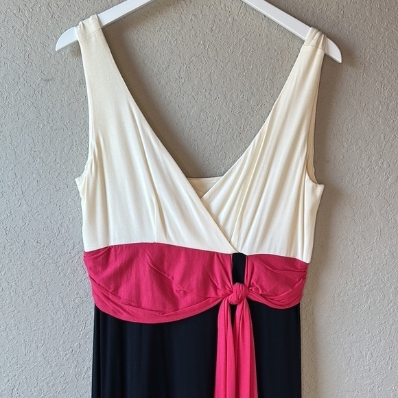 Karen Alexander Surplice Neckline Dress Size Large - Picture 2 of 8